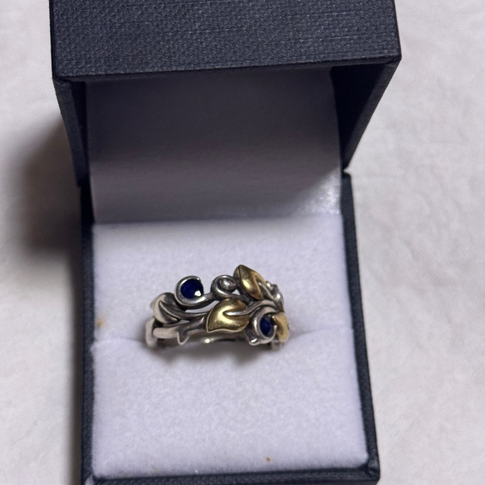 BARBARA BIXBY BLUE SAPPHIRE
GEMSTONE RING SIZE 7 SS 18K
VINE LEAF Organic Gift